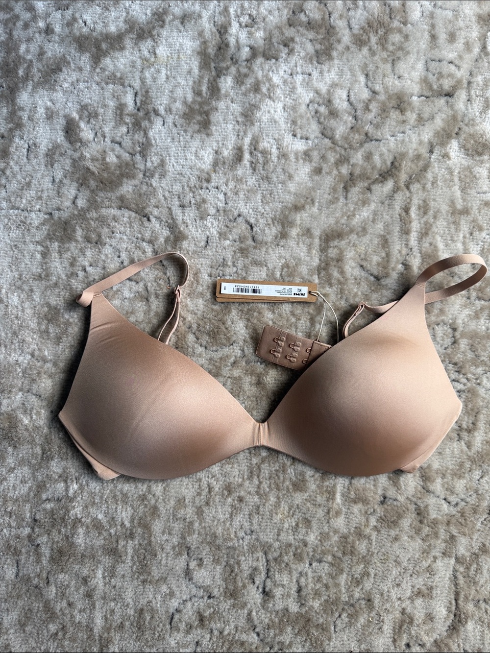 SKIMS ultimate push up plunge bra